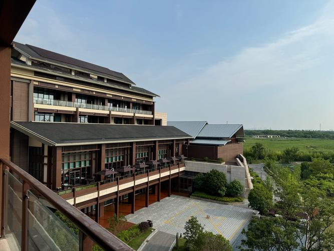 在恬靜畫(huà)卷中放飛心靈 深度體驗(yàn)度假的極致悠閑