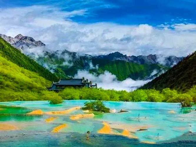 定格夏日 如何拍出治愈系的度假產(chǎn)品圖片